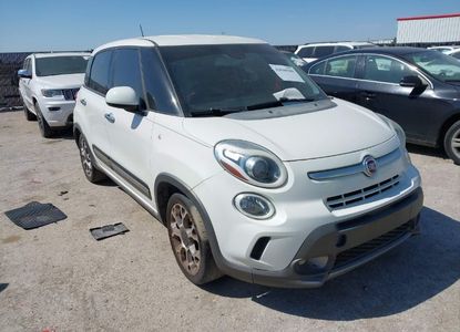 Informe del vehículo para VIN ZFBCFADH2EZ007586 - Imagen 1