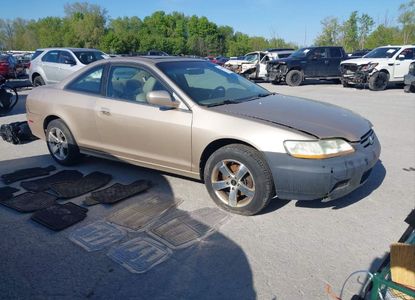 Vehicle Report for VIN 1HGCG22511A020199 - Image 1