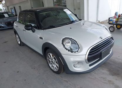 Informe del vehículo para VIN WMWXU1C59K2J02305 - Imagen 1