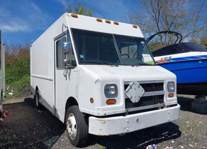 Informe del vehículo para VIN 4UZA4FF4XWC897708 - Imagen 1