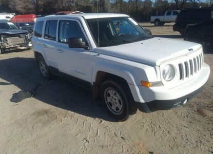 Informe del vehículo para VIN 1C4NJPBB6FD342242 - Imagen 1