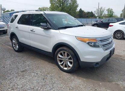 Vehicle Report for VIN 1FMHK8D80BGA67960 - Image 1