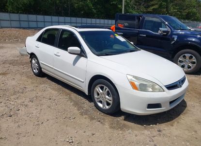 Vehicle Report for VIN 1HGCM56806A169757 - Image 1