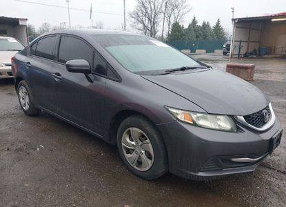 Raport pojazdu dla VIN 19XFB2F55EE054282 - Obraz 1