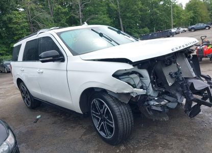 Informe del vehículo para VIN 1FMJU2AT8MEA61453 - Imagen 1