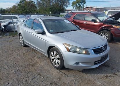 Raport pojazdu dla VIN 1HGCP36859A008210 - Obraz 1