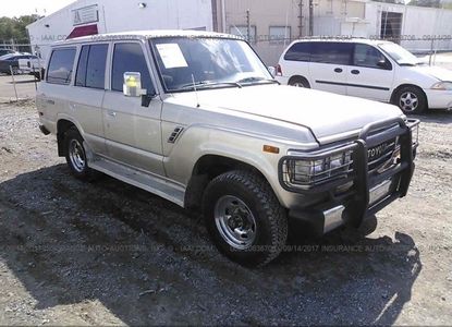 Доклад за превозно средство за VIN JT3FJ62G3K1114015 - Изображение 1