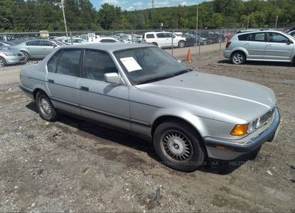 Informe del vehículo para VIN WBAGB4311NDB70923 - Imagen 1