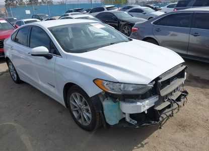 Informe del vehículo para VIN 3FA6P0LU8HR295239 - Imagen 1