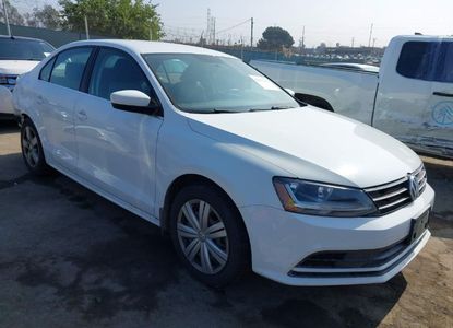 ავტომობილის ანგარიში VIN 3VW167AJ8HM300040 -ისთვის - სურათი 1