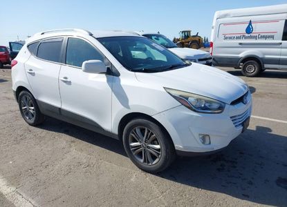 Vehicle Report for VIN KM8JU3AG5EU922653 - Image 1