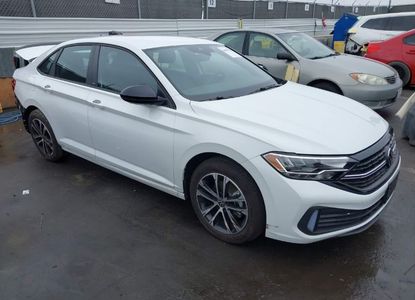 Informe del vehículo para VIN 3VWBM7BU9RM070948 - Imagen 1