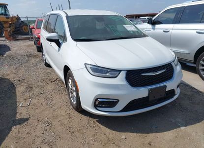 Raport pojazdu dla VIN 2C4RC1BG0PR616490 - Obraz 1