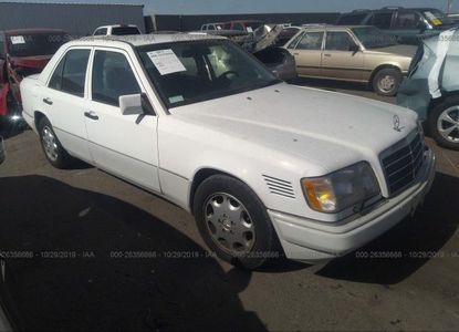 Rapport sur le véhicule pour VIN WDBEB31E3SC082981 - Image 1