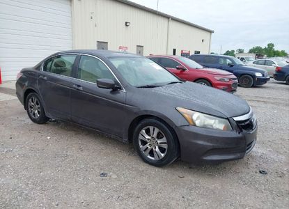 Informe del vehículo para VIN 1HGCP2F46BA087965 - Imagen 1