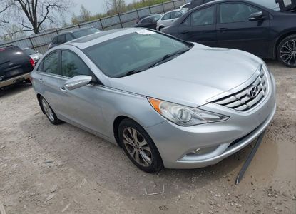 Raport pojazdu dla VIN 5NPEC4AC2DH732166 - Obraz 1