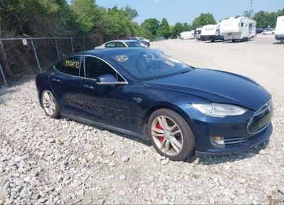 Raport pojazdu dla VIN 5YJSA1CPXCFP02255 - Obraz 1