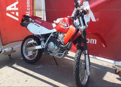 Fahrzeugbericht für VIN JH2RD0609FK300708 – Bild 1