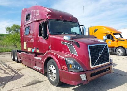 Raport pojazdu dla VIN 4V4NC9EHXDN553476 - Obraz 1