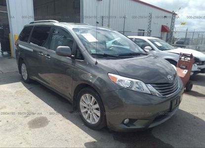 Raport pojazdu dla VIN 5TDDK3DC7BS018853 - Obraz 1